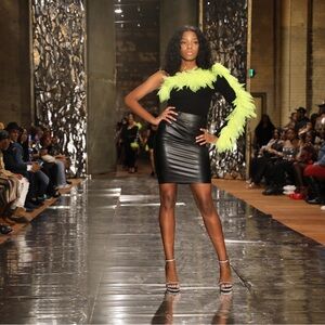 Tulle One shoulder Top